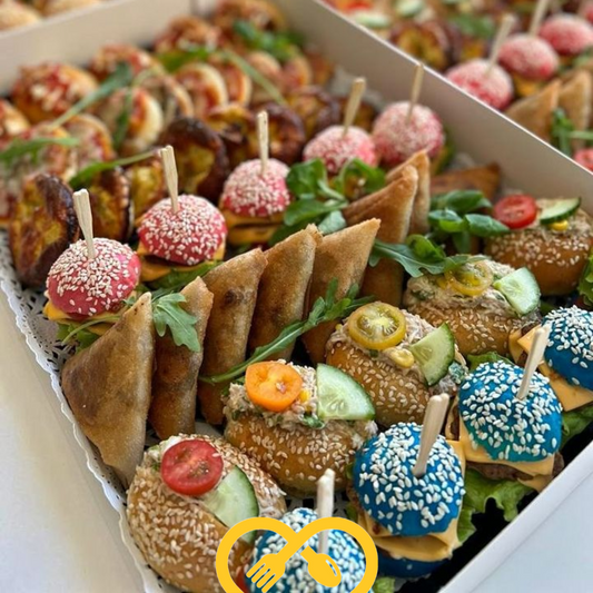 Plateau Burgers, Quiches, Navettes, Bricks & Pizza | 45 pcs