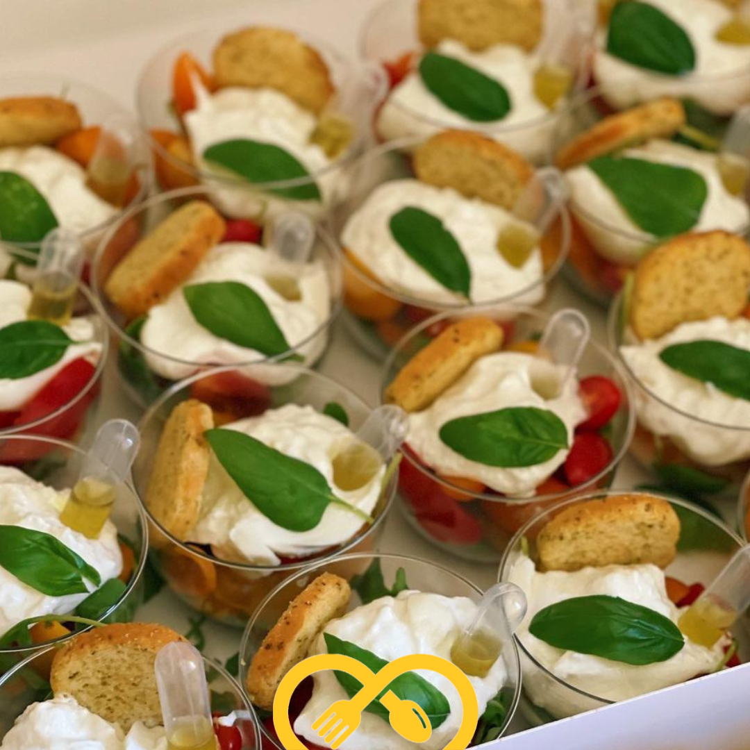 mini salades tomates burrata | à l'unité